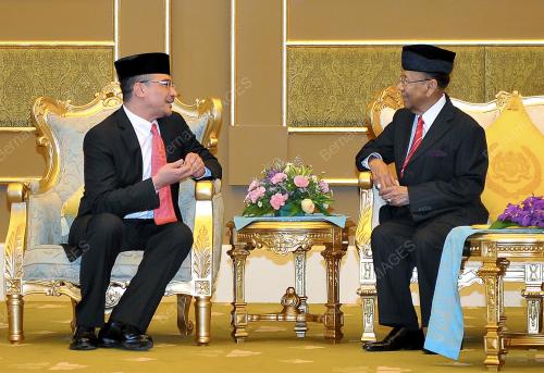KL30_03062013_AGONG