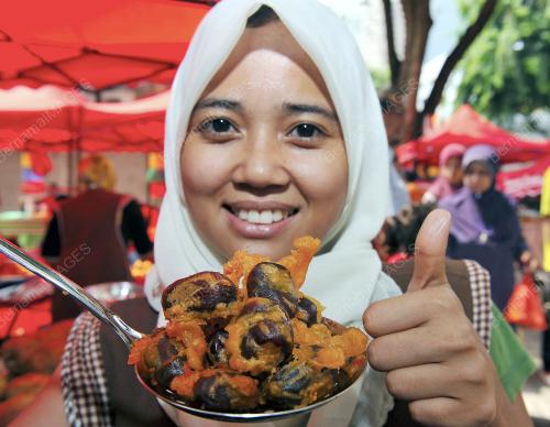 KURMA MADU GORENG