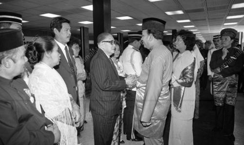 KL30_04022015_PENGURNIAN_BINTANG