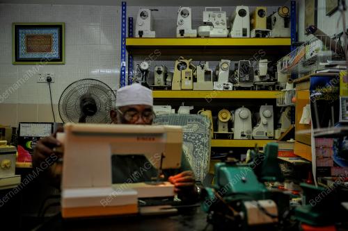 USAHAWAN INDUSTRI KECIL DAN SEDERHANA (IKS) BELANJAWAN 2021