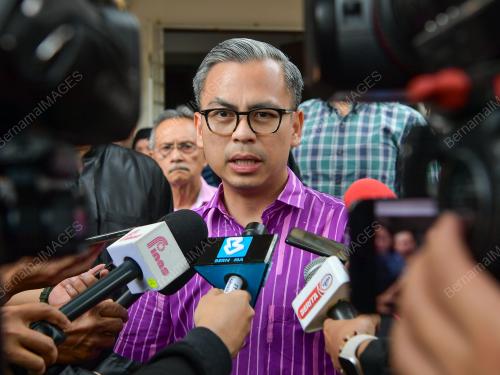 FAHMI FADZIL