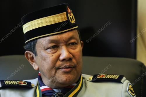 KL30_06092016_PENGAKAP