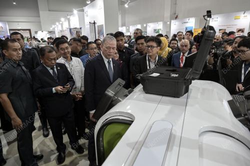 DATUK SERI FADILLAH YUSOF