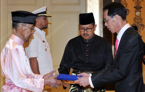 KL30_07032016_AGONG