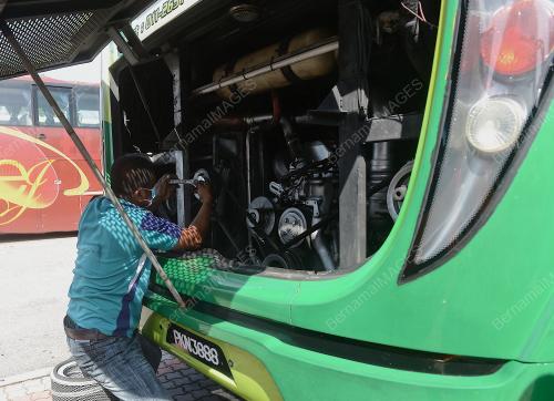 PERSIAPAN BAS PERSIARAN