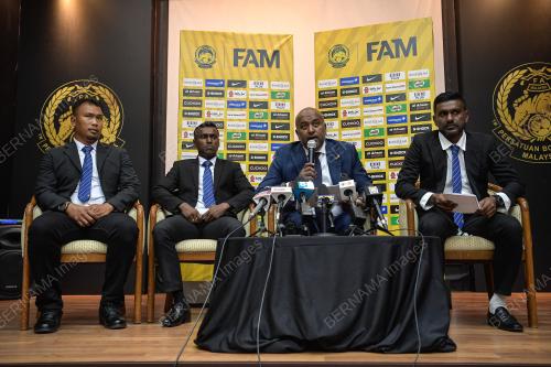 SIDANG MEDIA PENGUMUMAN BARISAN KEJURULATIHAN SKUAD HARIMAU MALAYA B-17
