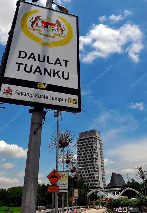 KL30_10042012_PARLIMEN