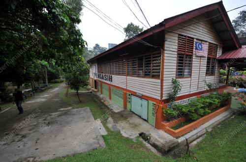 KL30_10092015_PENGASIH