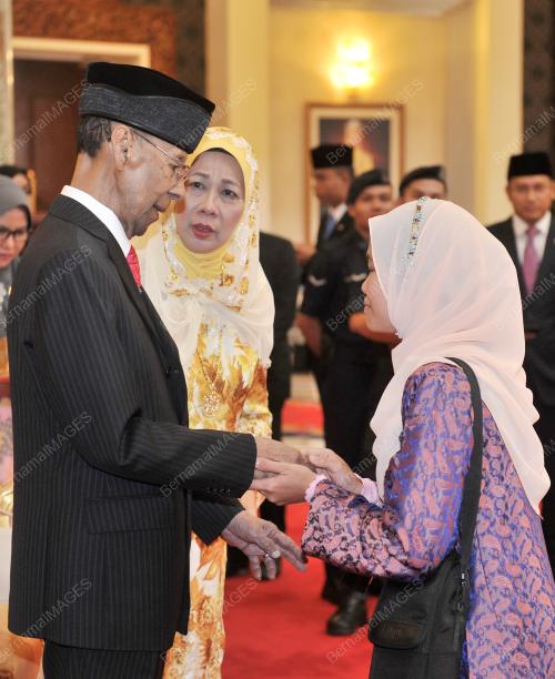 KL30_10122016_AGONG