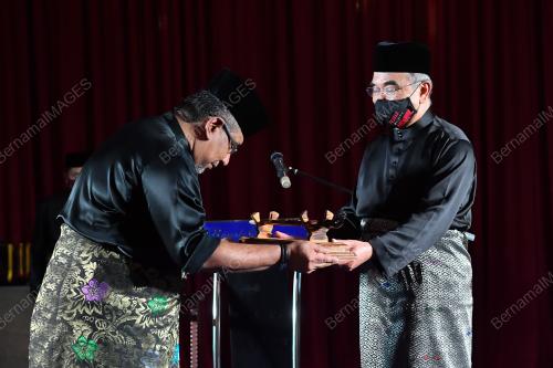 TUN MOHD ALI RUSTAM