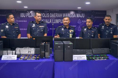 ACP MOHAMAD LAZIM ISMAIL