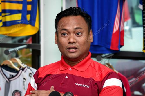 MOHAMMAD HARFAT RUSMAN
