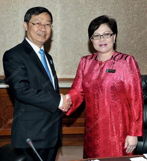 KL30_13062013_PARLIMEN