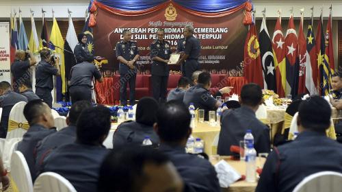 KL30_14022017_BOMBA