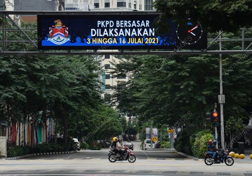 TINJAUAN PERINTAH KAWALAN PERGERAKAN DAN SEKATAN PENUH