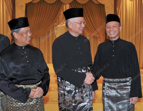 DATUK SERI MOHD NAJIB TUN ABDUL RAZAK