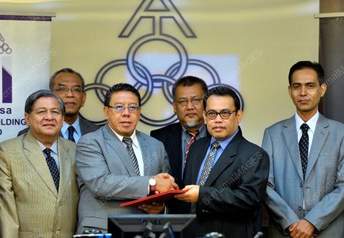 KL30_16092015_ANGKASA1
