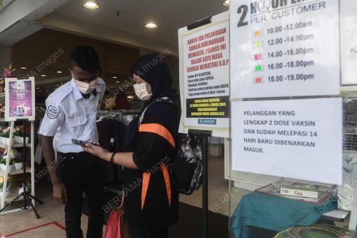 KL30_1682021_KEDAI_PAKAIAN_BN202108160833_17082021