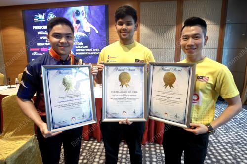 KL30_17042019_BOWLING_BN201904156676