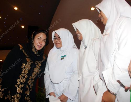 ROSMAH MANSOR