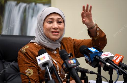 DATUK SERI NANCY SHUKRI