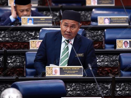 DATUK SERI TUAN IBRAHIM TUAN MAN