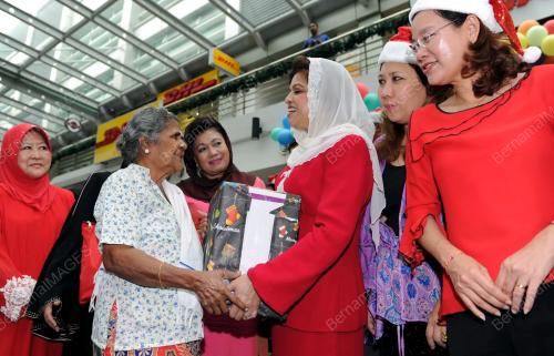 DATUK SERI SHAHRIZAT ABDUL JALIL