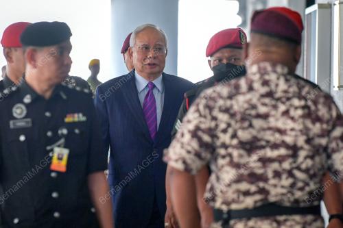 DATUK SERI NAJIB RAZAK