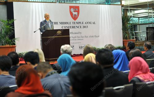 KL30_19092013_PM_COMFERENCE