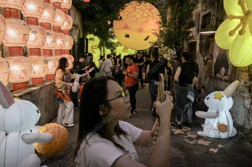 MID AUTUMN FESTIVAL