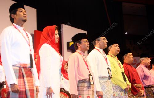PERHIMPUNAN AGUNG UMNO KE 64