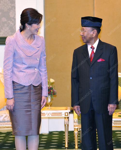 KL30_20022012_AGONG