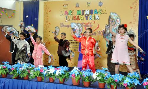 KL30_20022014_MEMBACA