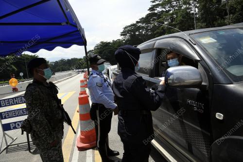 TINJAUAN LEBUHRAYA SEMPENA CUTI UMUM