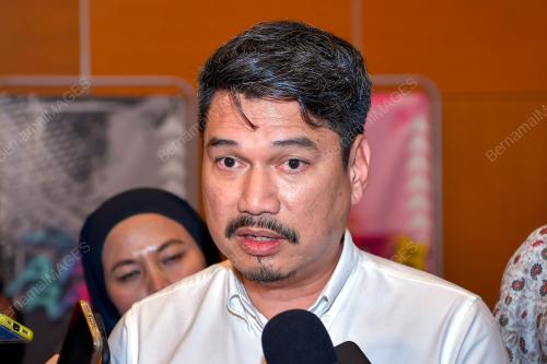 AZHAN SHAFRIMAN HANIF