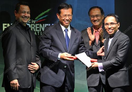 KL30_20122013_NEF