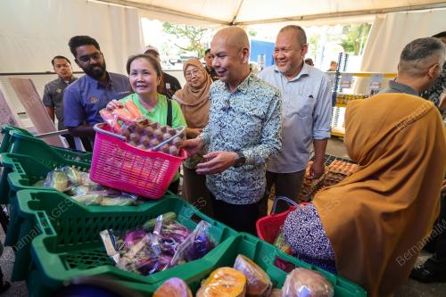 DATUK ARMIZAN MOHD ALI