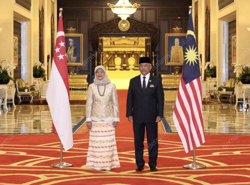 AL-SULTAN ABDULLAH RI'AYATUDDIN AL-MUSTAFA BILLAH SHAH