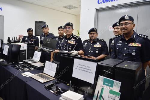 KL30_22032019_POLIS