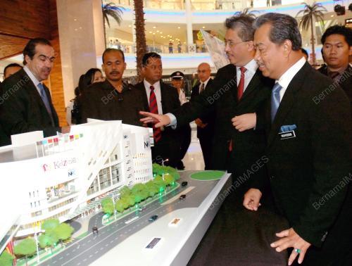 MUHYIDDIN YASSIN