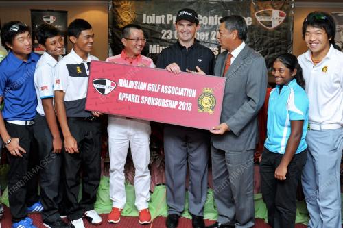KL30_23102012_GOLF_CREST