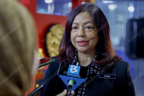 DATUK SERI SURIANI AHMAD