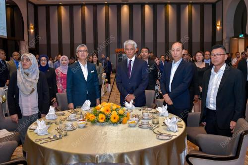 DATUK SERI ZAFRUL ABDUL AZIZ