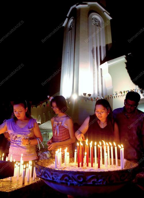 SAMBUTAN KRISMAS