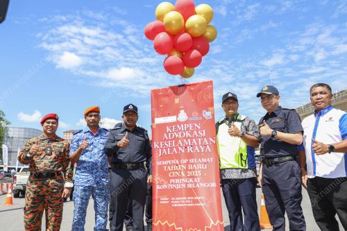 DATUK HUSSEIN OMAR KHAN