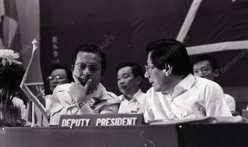 MAHATHIR MOHAMAD