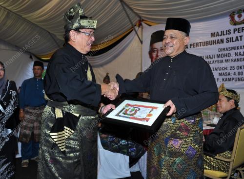 KL30_25102015_GAYONG