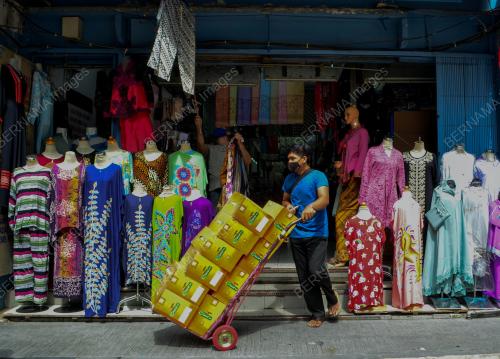 TINJAUAN AKTIVITI PERNIAGAAN DI IBU KOTA