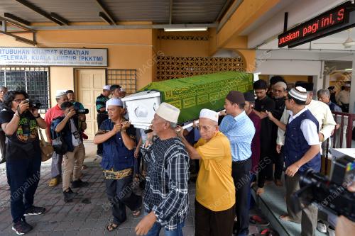 SOLAT JENAZAH TAN SRI AHMAD NAWAB