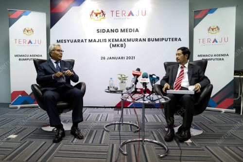 DATUK SERI MOHD REDZUAN MD YUSOF